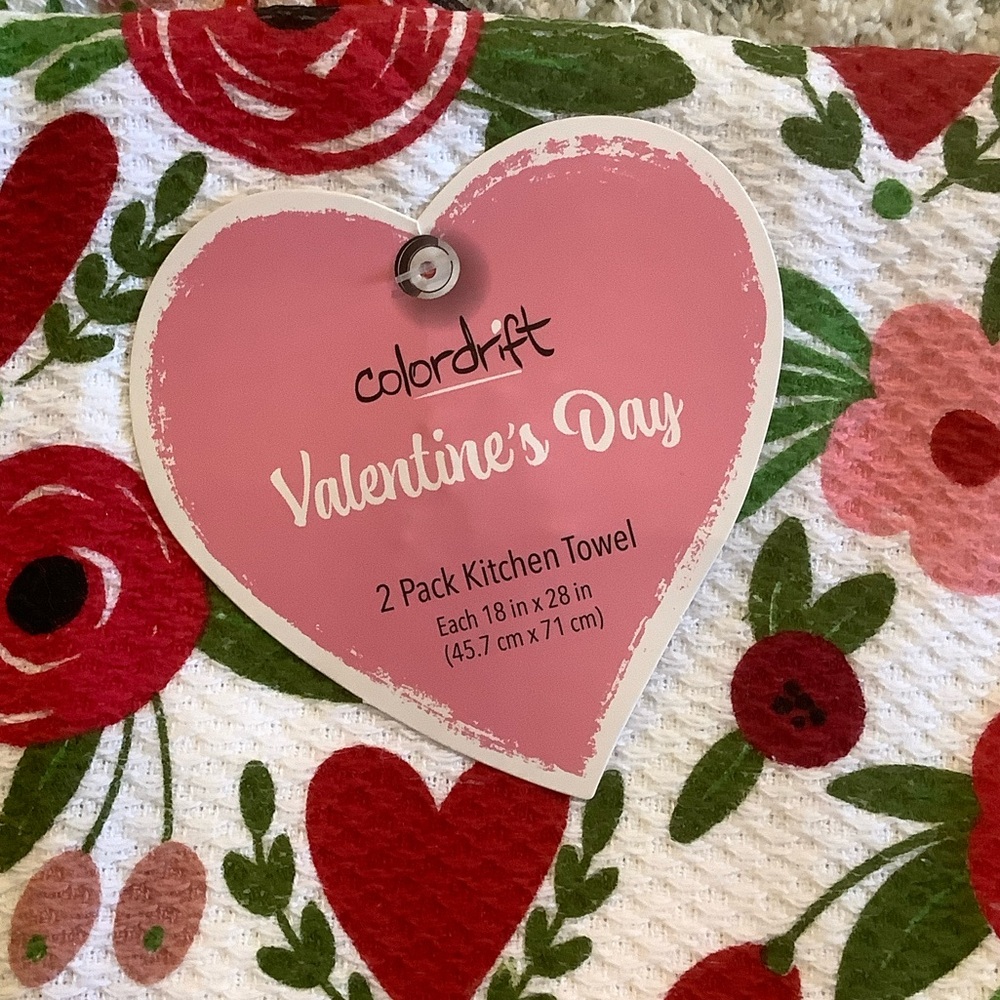 Valentine's Day Hearts Floral Colordrift Kitchen Towels NWT set of 2 cotton - Picture 2 of 16